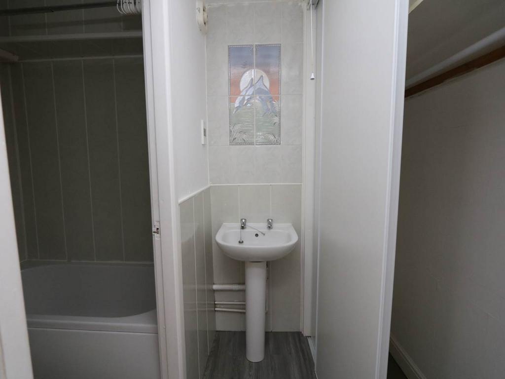 Basin &amp; Storage