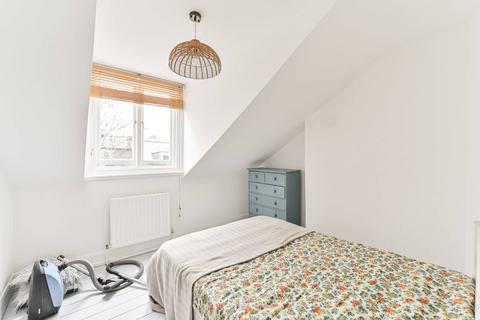 2 bedroom flat to rent, Brailsford Road, Brixton, London, SW2