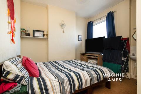 undefined, Clodien Avenue, Heath, Cardiff, CF14