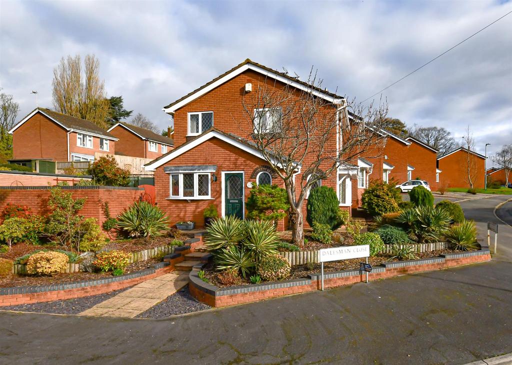 3 Carnforth Close-15.jpg