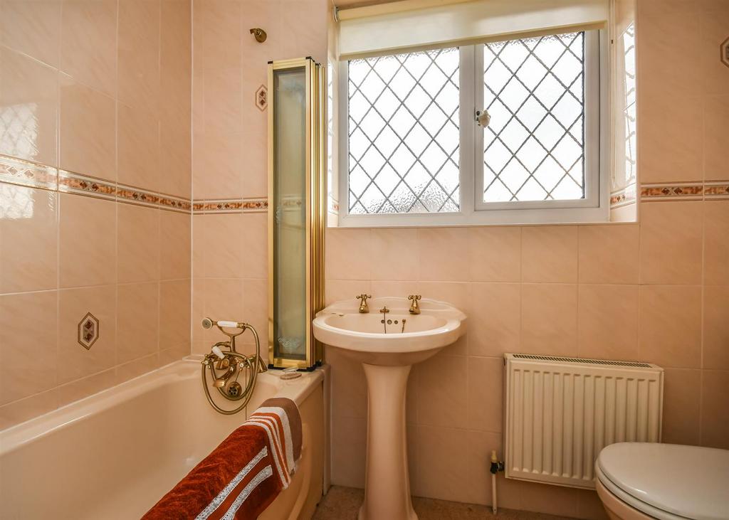 3 Carnforth Close.jpg