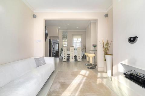 2 bedroom terraced house for sale, Cornwallis Avenue, London