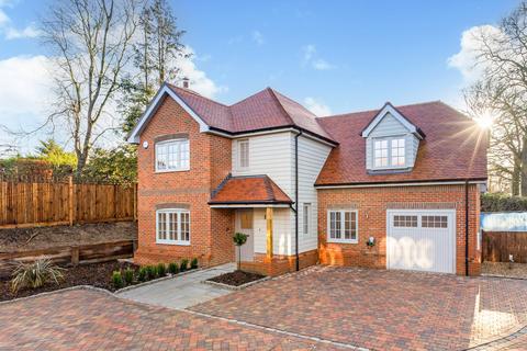 4 bedroom house for sale, Bowling Alley, Crondall, Farnham, GU10