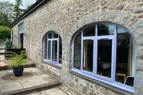 undefined, Manordeilo, Llandeilo, Carmarthenshire.