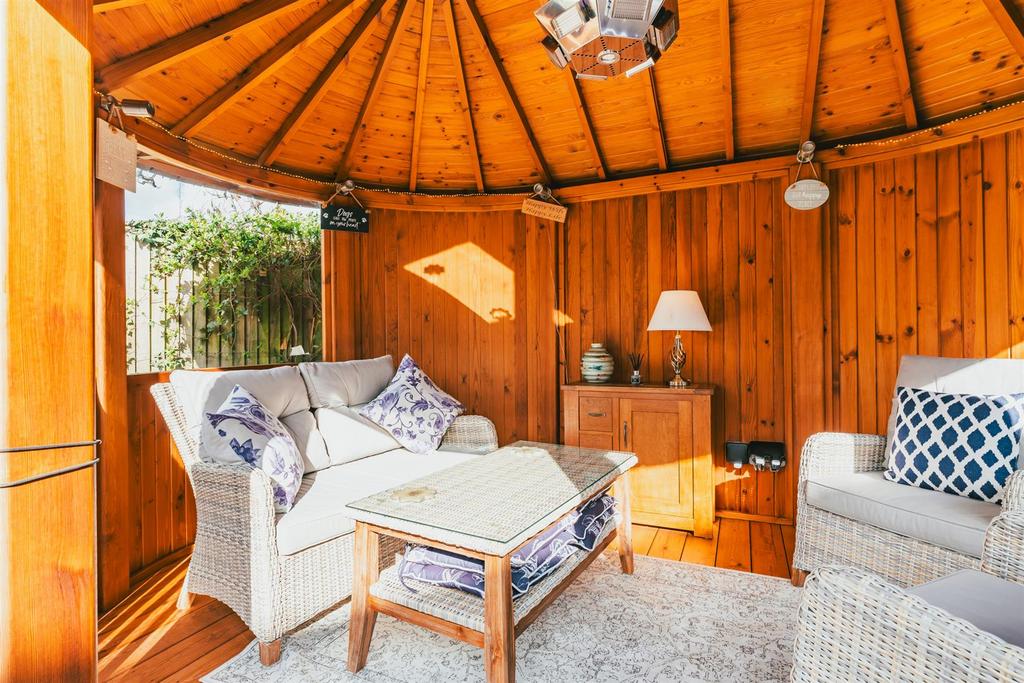 Summer House