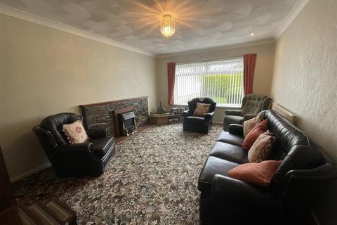 undefined, Talywern, Llanelli SA14