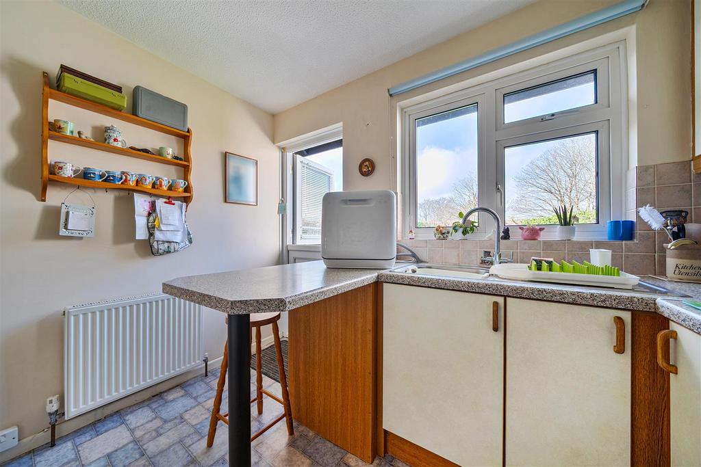 Brook Rd Kitchen..jpg