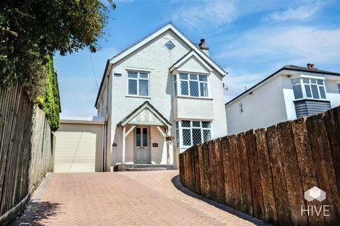 3 bedroom detached house for sale, Magna Road, Bournemouth BH11