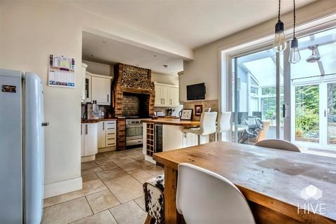3 bedroom detached house for sale, Magna Road, Bournemouth BH11