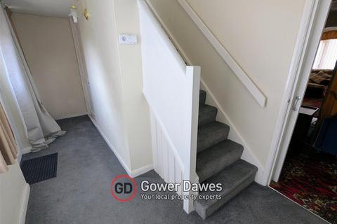 3 bedroom end of terrace house for sale, Chesterton Way, Tilbury