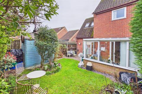 undefined, Ashley Road, Beetley
