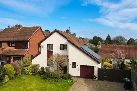 3 bedroom detached house for sale, Cross Farm Close, Lydney GL15