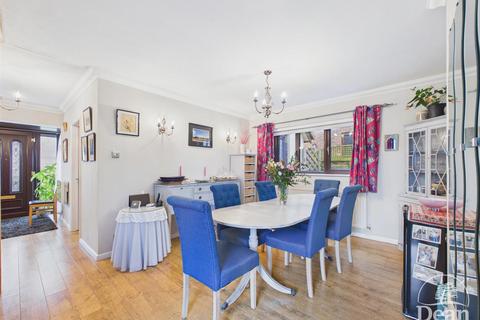 3 bedroom detached house for sale, Cross Farm Close, Lydney GL15