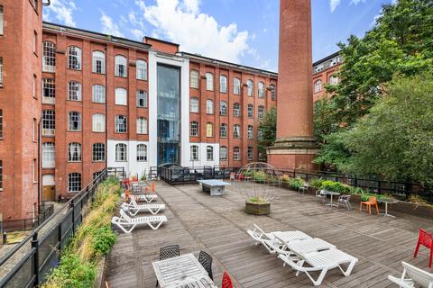 undefined, Manhattan Building, Bow Quarter, E3
