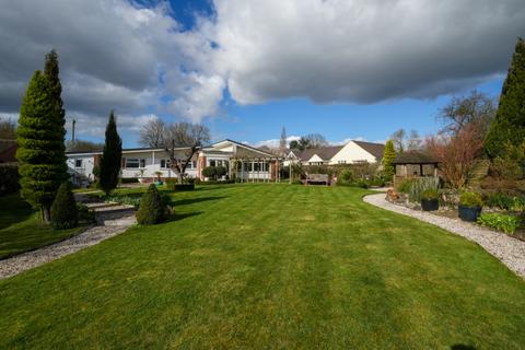 4 bedroom bungalow for sale, Wood End Green, Bishop's Stortford CM22