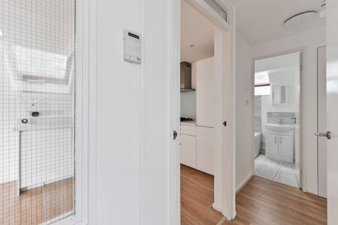 1 bedroom flat to rent, Cherry Close, Walthamstow Village, Walthamstow, London, E17