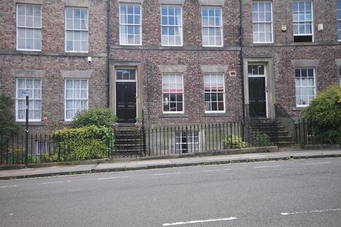 undefined, St Thomas Crescent, City Centre
