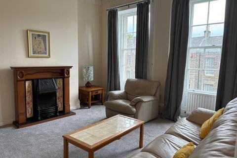 undefined, St Thomas Crescent, City Centre