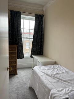 undefined, St Thomas Crescent, City Centre