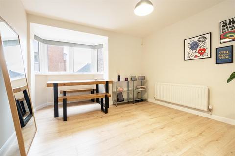 2 bedroom flat for sale, Union Stairs, North Shields