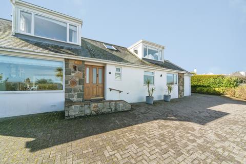4 bedroom detached house for sale, Maes Awel, Abersoch, Gwynedd, LL53