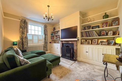 undefined, Mill Gate, Newark NG24