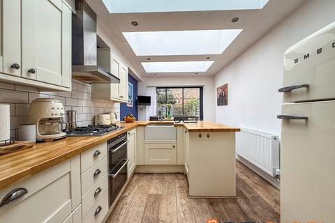 undefined, Mill Gate, Newark NG24