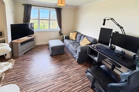 2 bedroom flat to rent, The Brambles, Limes Park Road, PE27