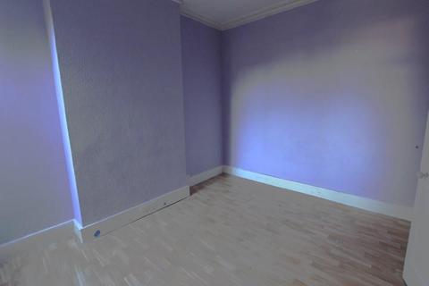 2 bedroom apartment for sale, High Street , Enfield , Middlesex, EN3