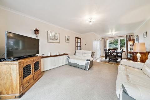 3 bedroom semi-detached house for sale, 9 Collins Road, Helensburgh, G84 7UA