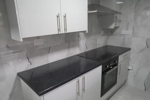 1 bedroom flat for sale, Harris Close, Hounslow TW3