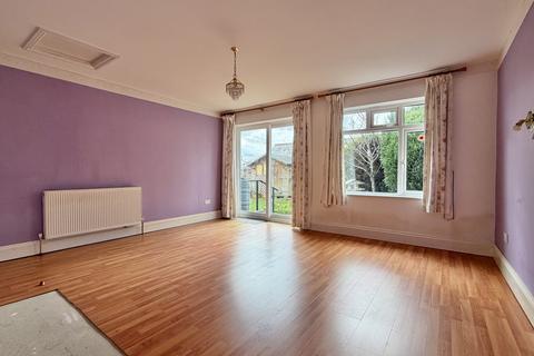 3 bedroom detached bungalow for sale, Leaze Road, Kingsteignton, Newton Abbot