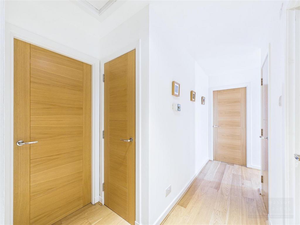 5 Ski Road Cottages