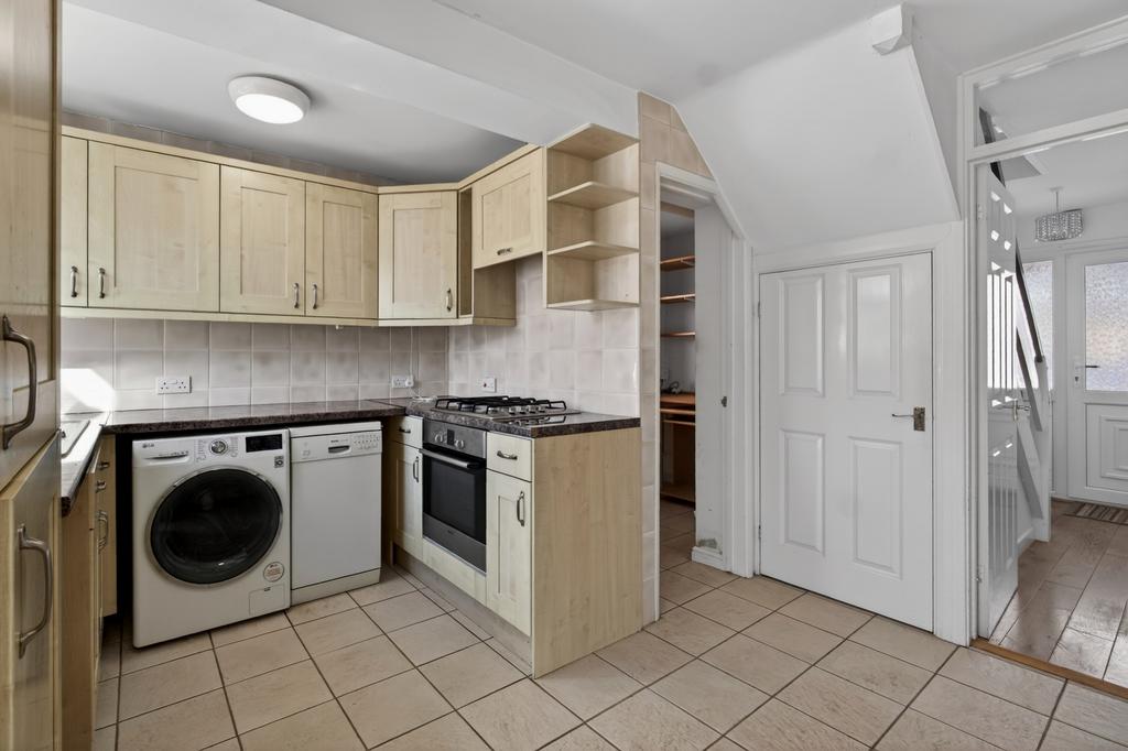 Kitchen (2)