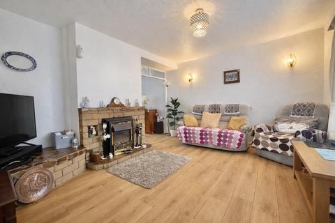 3 bedroom semi-detached house for sale, Moorcroft Road, Manchester
