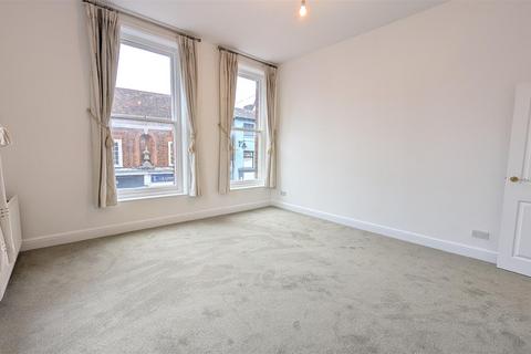 2 bedroom flat to rent, Pudding Lane, St Albans, Hertfordshire