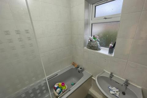undefined, Northbrook Way, Wirral CH49
