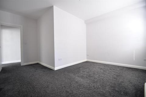 1 bedroom flat to rent, High Street, Beckenham BR3