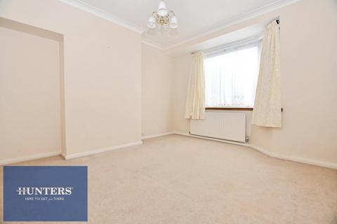 3 bedroom semi-detached house for sale, Foljambe Avenue, Walton, Chesterfield, S40 3EX