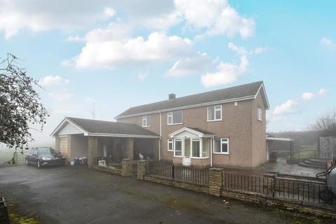 4 bedroom detached house for sale, Kingswood,  Kington,  Herefordshire,  HR5