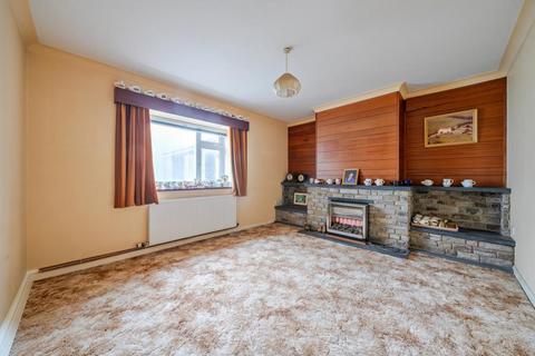 4 bedroom detached house for sale, Kingswood,  Kington,  Herefordshire,  HR5