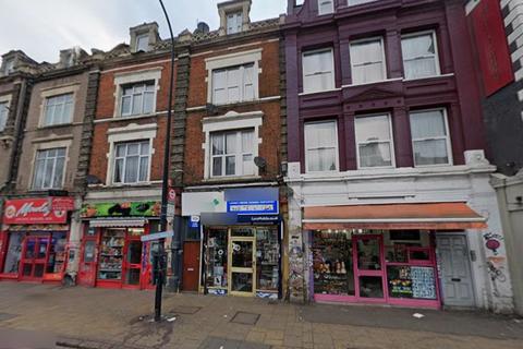 2 bedroom apartment to rent, New Cross Road, London, SE14