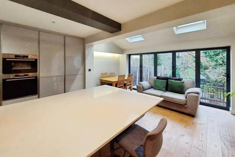 3 bedroom detached house for sale, Sapling Road, Swinton, M27