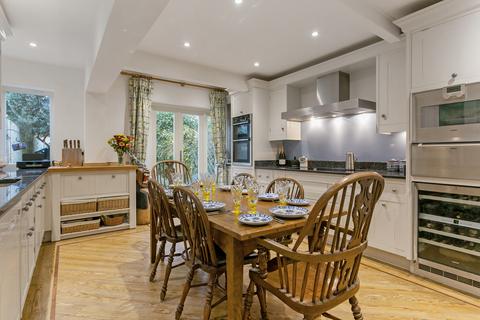 undefined, Bolton Road, Windsor, SL4