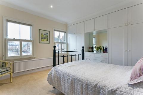 undefined, Bolton Road, Windsor, SL4