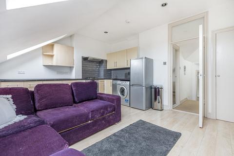 1 bedroom flat to rent, Brayburne Avenue, Clapham, London, SW4