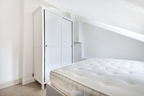 1 bedroom flat to rent, Brayburne Avenue, Clapham, London, SW4