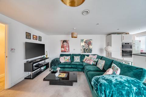 2 bedroom apartment for sale, Bridge Road East, Welwyn Garden City, Hertfordshire