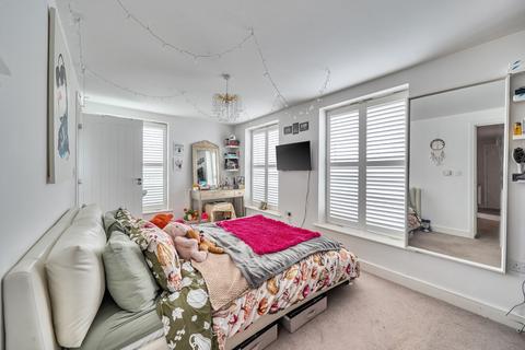 2 bedroom apartment for sale, Bridge Road East, Welwyn Garden City, Hertfordshire
