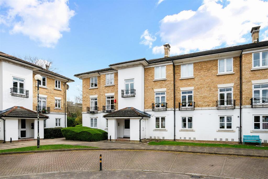 KINGSWOOD DRIVE, 34, FLAT 11- (1).jpg